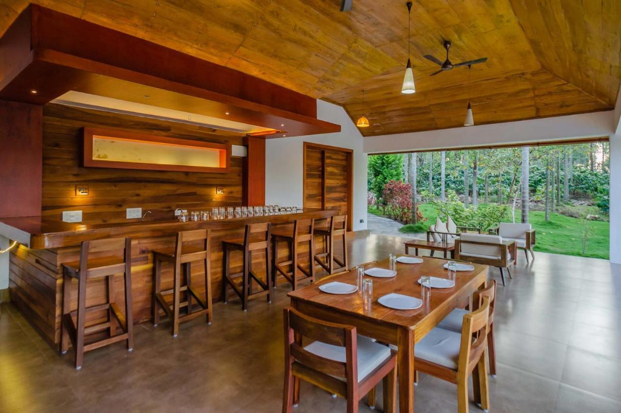 Stayvista At Tall Silver With Infinity Pool & Breakast Madikeri Exterior photo