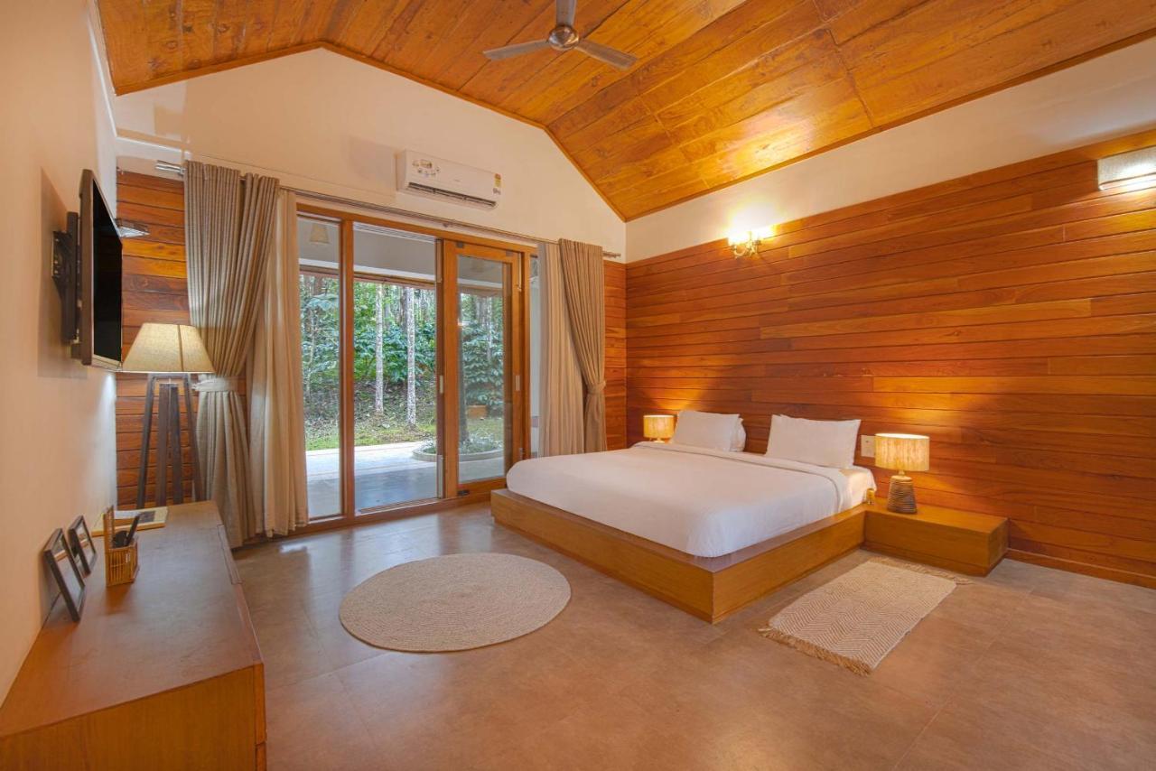 Stayvista At Tall Silver With Infinity Pool & Breakast Madikeri Exterior photo